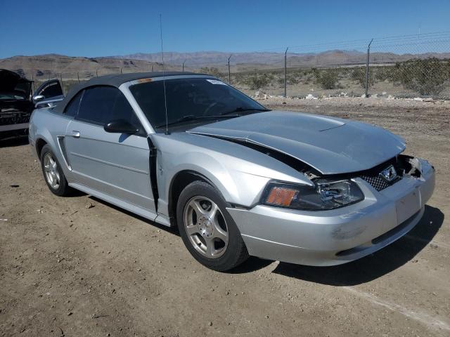 1FAFP444X3F367070 - 2003 FORD MUSTANG SILVER photo 4