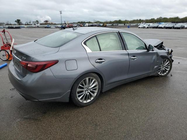 JN1EV7AR6JM430674 - 2018 INFINITI Q50 LUXE GRAY photo 3