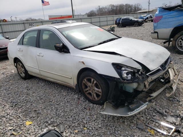 1HGCM56776A071204 - 2006 HONDA ACCORD EX WHITE photo 4