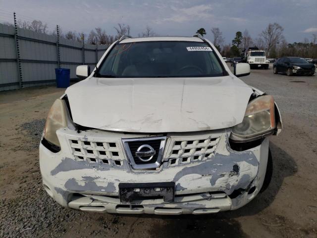 JN8AS58T18W002444 - 2008 NISSAN ROGUE S WHITE photo 5