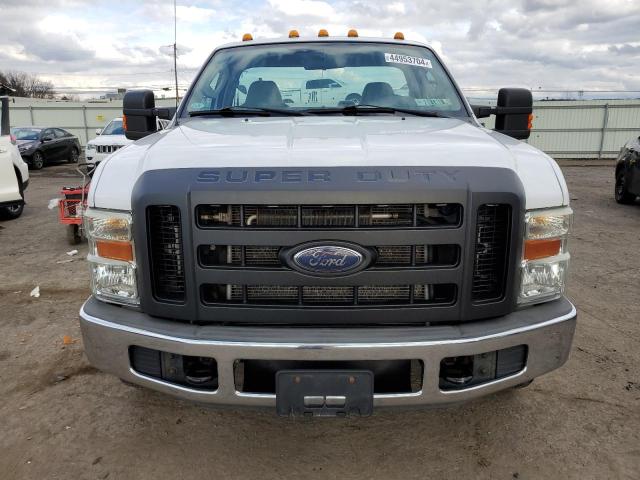 1FTNF20558ED54915 - 2008 FORD F250 SUPER DUTY WHITE photo 5