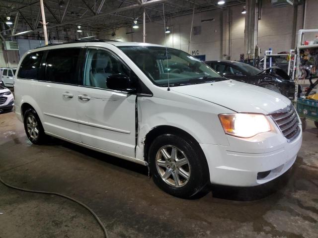 2A8HR54P18R128478 - 2008 CHRYSLER TOWN & COU TOURING WHITE photo 4