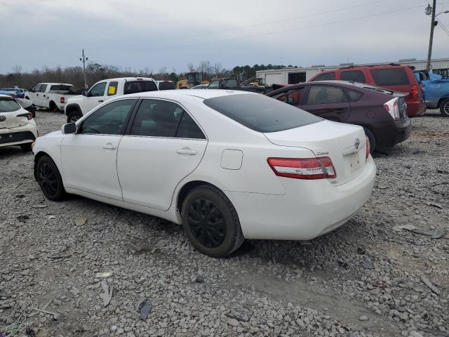 4T1BF3EK4BU775945 - 2011 TOYOTA CAMRY BASE WHITE photo 2