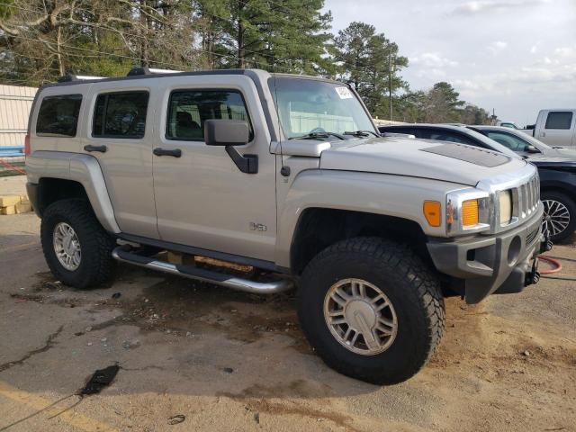 5GTDN136568307854 - 2006 HUMMER H3 TAN photo 4