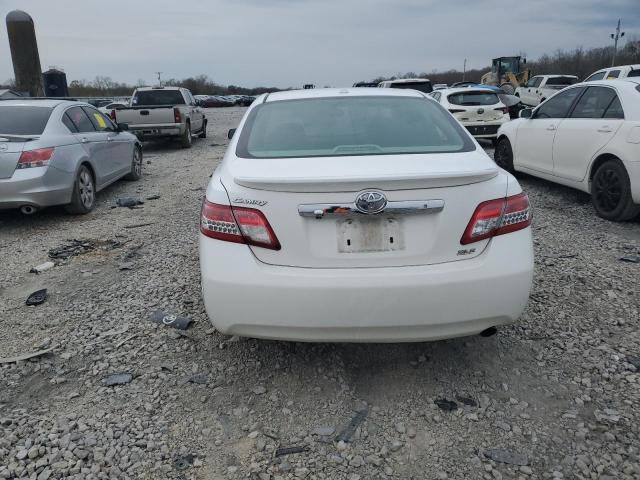 4T1BF3EK9BU741662 - 2011 TOYOTA CAMRY BASE WHITE photo 6