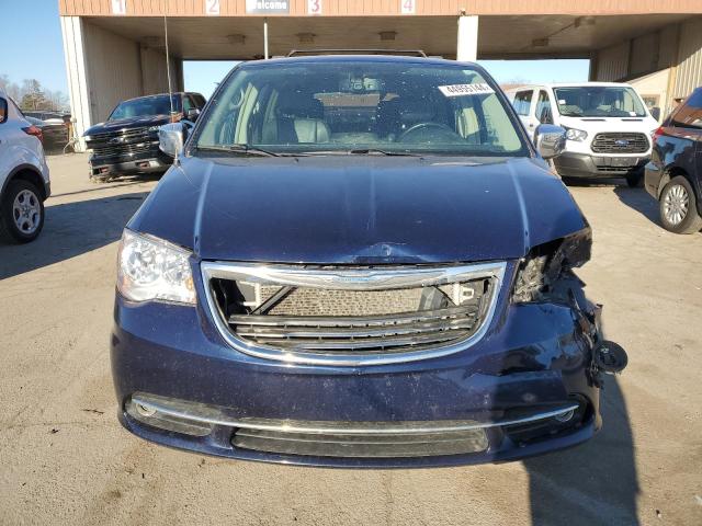 2C4RC1CG4FR574256 - 2015 CHRYSLER TOWN & COU TOURING L BLUE photo 5