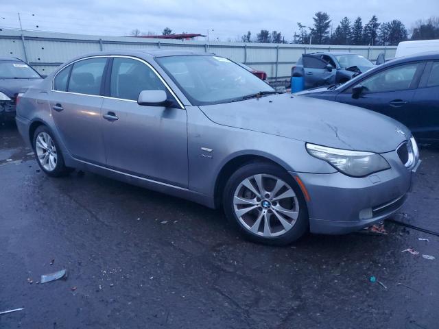 WBANV93589C134394 - 2009 BMW 535 XI GRAY photo 4