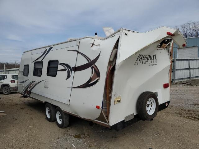 4YDT24523DT412133 - 2013 KEYSTONE PASSPORT 白色 照片 3