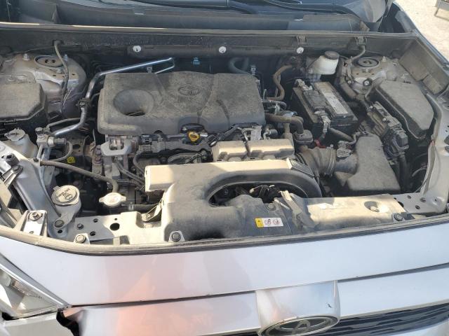 2T3W1RFV4KW044578 - 2019 TOYOTA RAV4 XLE SILVER photo 11