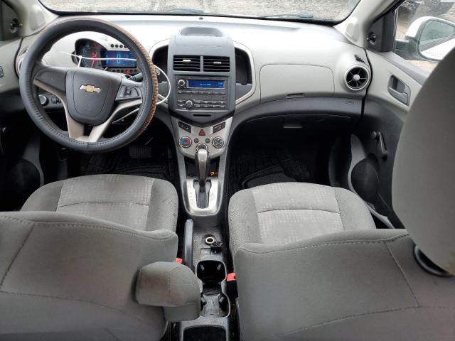 1G1JA5SH2F4116442 - 2015 CHEVROLET SONIC LS WHITE photo 8