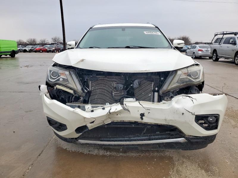 5N1DR2MN1JC627245 - 2018 NISSAN PATHFINDER S 白色 照片 5