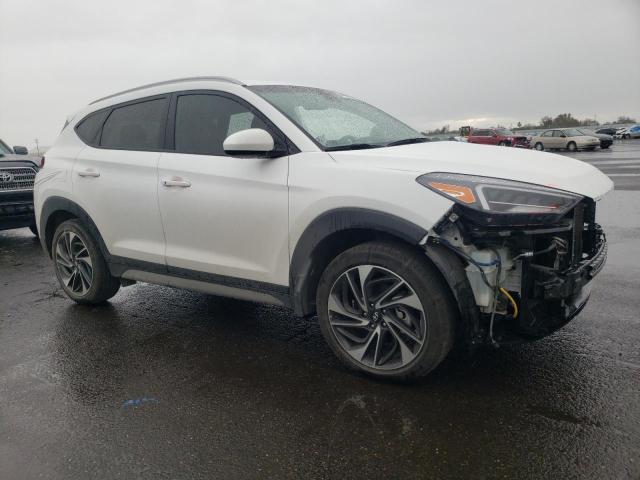 KM8J33AL6LU170233 - 2020 HYUNDAI TUCSON LIMITED WHITE photo 4