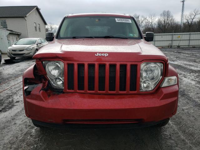 1J8GN28K28W213311 - 2008 JEEP LIBERTY SPORT RED photo 5