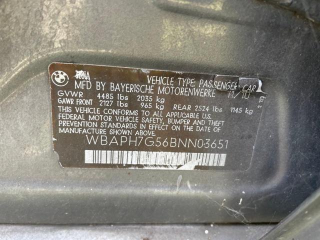 WBAPH7G56BNN03651 - 2011 BMW 328 I GRAY photo 10