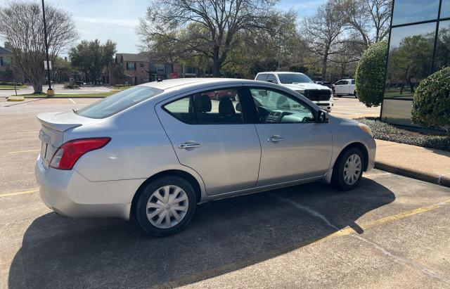 3N1CN7AP2DL864711 - 2013 NISSAN VERSA S SILVER photo 4