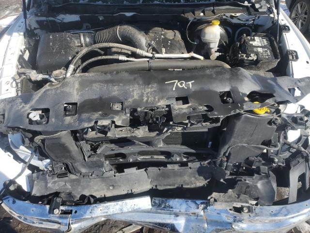 1C6RR7FTXGS381532 - 2016 RAM 1500 ST WHITE photo 11