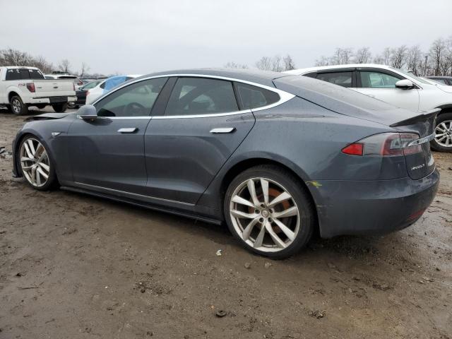 5YJSA1E27GF155968 - 2016 TESLA MODEL S GRAY photo 2