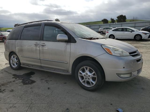 5TDZA22C94S188429 - 2004 TOYOTA SIENNA XLE SILVER photo 4