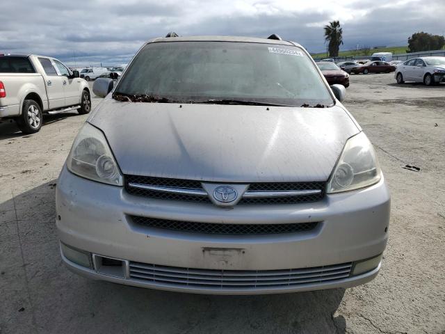 5TDZA22C94S188429 - 2004 TOYOTA SIENNA XLE SILVER photo 5