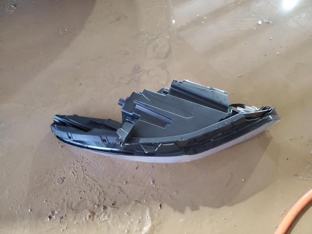 5GAEVCKW5KJ290194 - 2019 BUICK ENCLAVE AVENIR WHITE photo 13