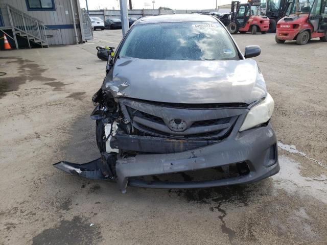 5YFBU4EE7CP058383 - 2012 TOYOTA COROLLA BASE GRAY photo 5