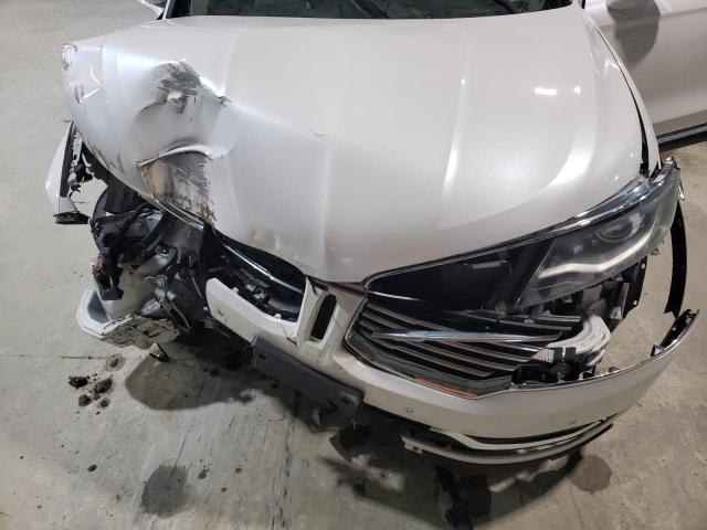 2LMPJ6LP5HBL52895 - 2017 LINCOLN MKX RESERVE Սպիտակ լուսանկար 12