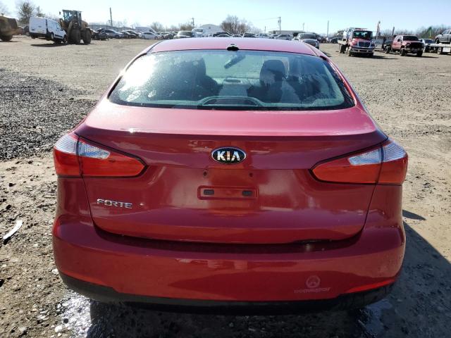 KNAFX4A67F5372458 - 2015 KIA FORTE LX RED photo 6