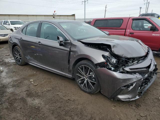 4T1S11AK9RU900778 - 2024 TOYOTA CAMRY SE NIGHT SHADE GRAY photo 4