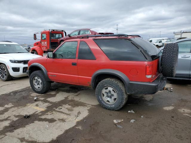 1GNCT18XX3K105267 - 2003 CHEVROLET BLAZER RED photo 2