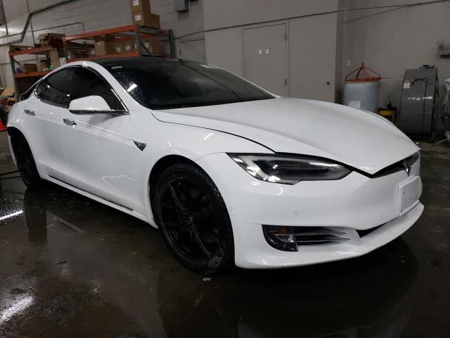 5YJSA1E19GF153906 - 2016 TESLA MODEL S WHITE photo 4