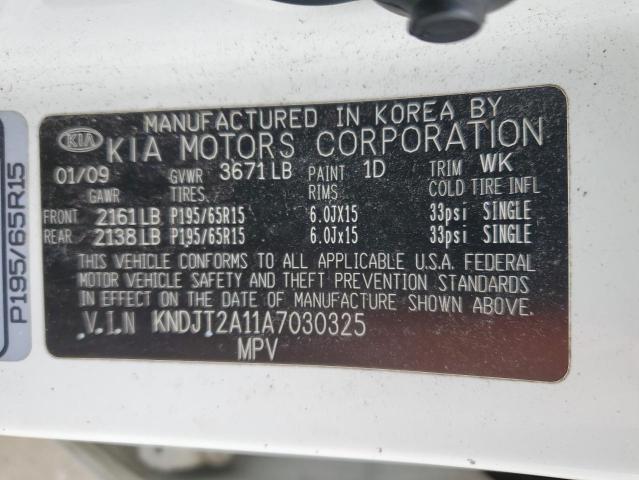 KNDJT2A11A7030325 - 2010 KIA SOUL WHITE photo 12