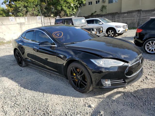 5YJSA1CN5DFP05970 - 2013 TESLA MODEL S შავი ფოტო 4