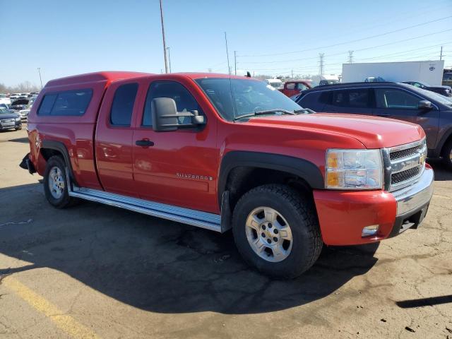 2GCEK19J581110995 - 2008 CHEVROLET 1500 K1500 RED photo 4