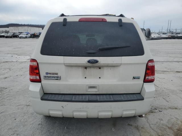 1FMCU0DG0BKC10156 - 2011 FORD ESCAPE XLT WHITE photo 6