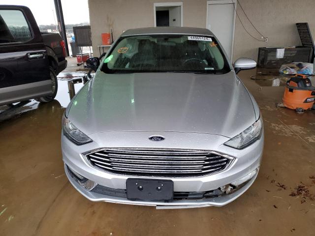 3FA6P0LU8HR395325 - 2017 FORD FUSION SE HYBRID SILVER photo 5