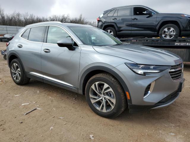 LRBFZNR40PD053785 - 2023 BUICK ENVISION ESSENCE SILVER photo 4