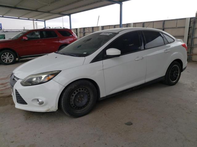 1FAHP3F21CL222158 - 2012 FORD FOCUS SE WHITE photo 1