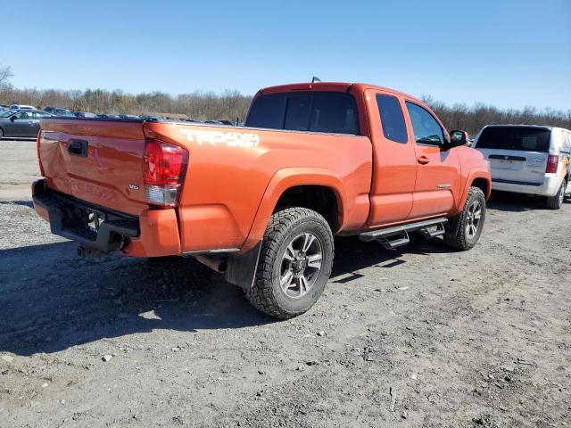 5TFSZ5AN2HX062993 - 2017 TOYOTA TACOMA ACCESS CAB ORANGE photo 3