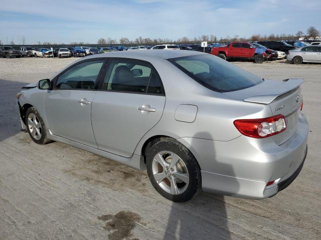 5YFBU4EE8DP129172 - 2013 TOYOTA COROLLA BASE SILVER photo 2