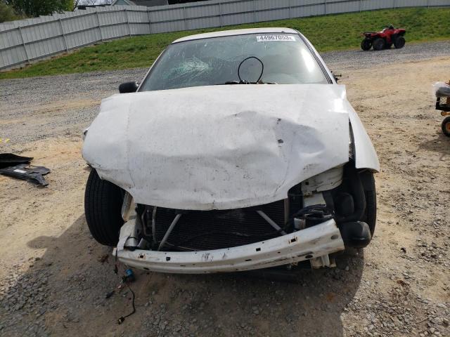 1G1JC12F537354443 - 2003 CHEVROLET CAVALIER WHITE photo 5