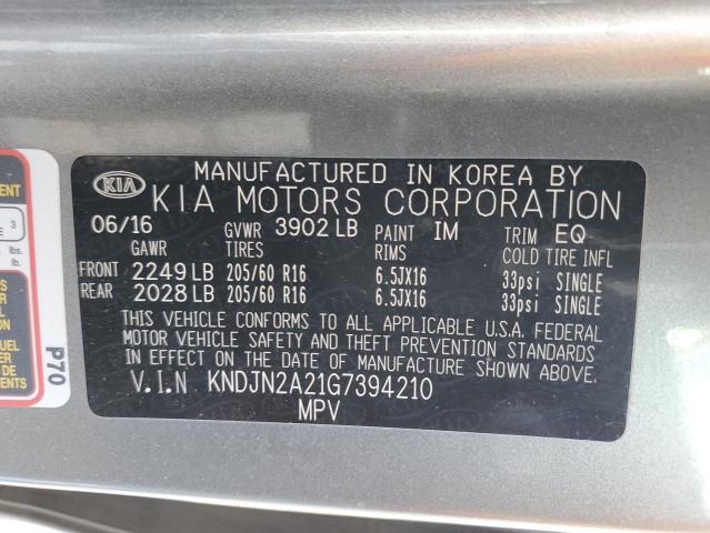 KNDJN2A21G7394210 - 2016 KIA SOUL GRAY photo 13