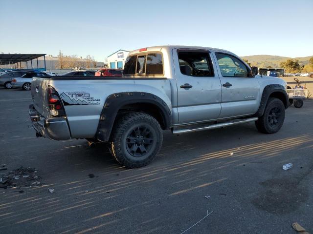 5TEJU62N98Z586293 - 2008 TOYOTA TACOMA DOUBLE CAB PRERUNNER SILVER photo 3
