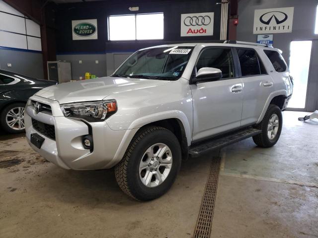 JTEMU5JR1N6063432 - 2022 TOYOTA 4RUNNER SR5/SR5 PREMIUM SILVER photo 1
