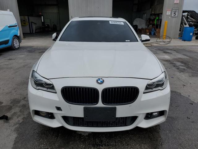 WBAKP9C56GD980396 - 2016 BMW 550 XI WHITE photo 5