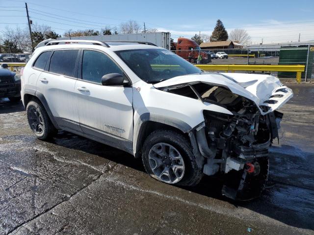 1C4PJMBX6MD100972 - 2021 JEEP CHEROKEE TRAILHAWK WHITE photo 4