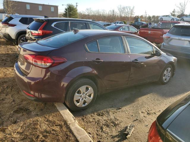 3KPFK4A77JE218792 - 2018 KIA FORTE LX BURGUNDY photo 3