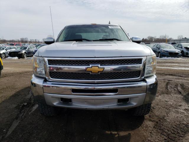 3GCPKREA8DG219417 - 2013 CHEVROLET SILVERADO K1500 LS SILVER photo 5