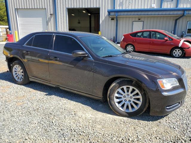 2C3CCAAGXDH599212 - 2013 CHRYSLER 300 BROWN photo 4