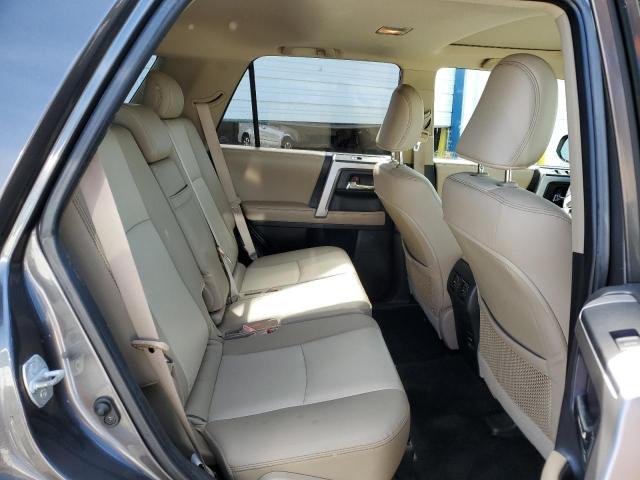 JTEBU5JR6J5601064 - 2018 TOYOTA 4RUNNER SR5/SR5 PREMIUM 石墨色 照片 11