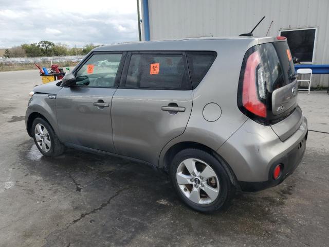 KNDJN2A22J7506004 - 2018 KIA SOUL GRAY photo 2